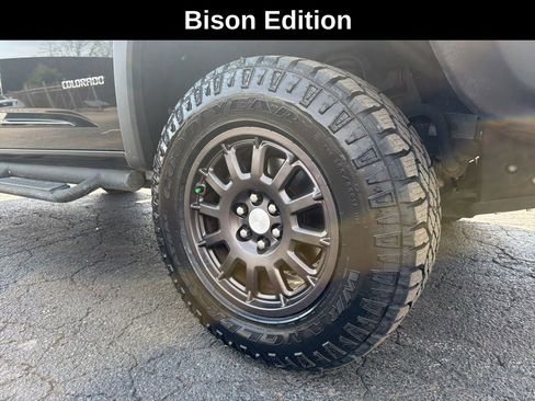 Used 2020 Chevrolet Colorado ZR2 w/ Colorado ZR2 Bison Edition AWD/4WD image 29