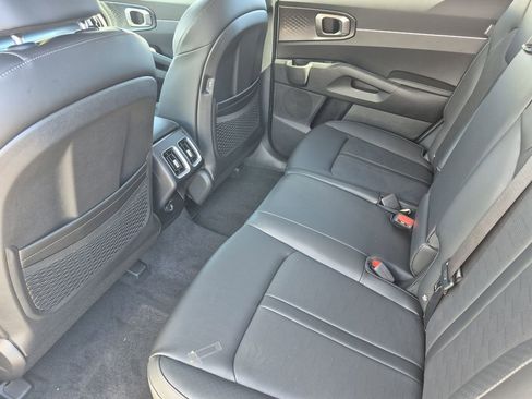 New 2026 Kia Sorento S image 12
