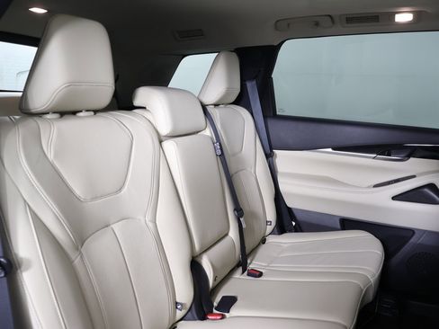 Used 2023 INFINITI QX60 Pure image 33