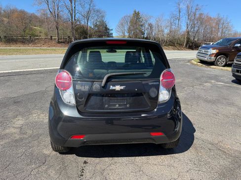 Used 2015 Chevrolet Spark LT image 6