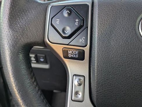 Used 2022 Toyota 4Runner SR5 Premium image 13