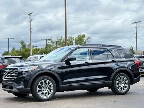 New 2026 Ford Explorer Active w/ Active Comfort Package AWD/4WD image 33