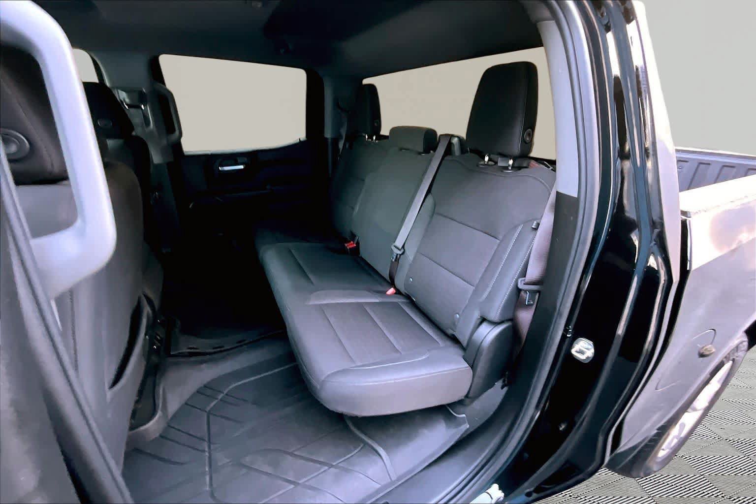 Used 2023 Chevrolet Silverado 1500 Custom RWD image 21