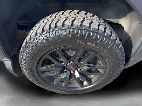 Used 2021 GMC Sierra 1500 Elevation image 23