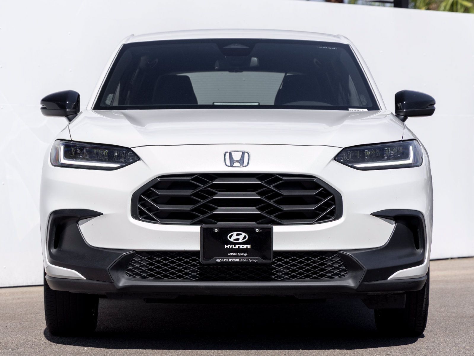 Used 2025 Honda HR-V Sport image 3