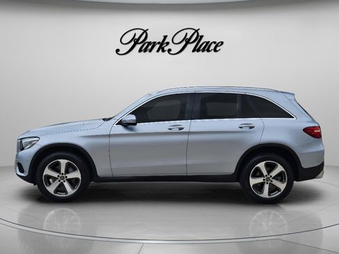 Certified 2018 Mercedes-Benz GLC 300 image 2