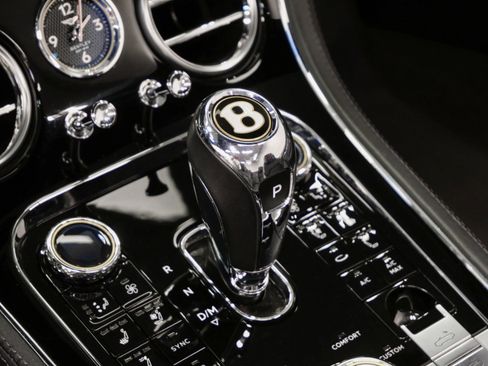 Used 2020 Bentley Continental GT V8 First Edition image 29