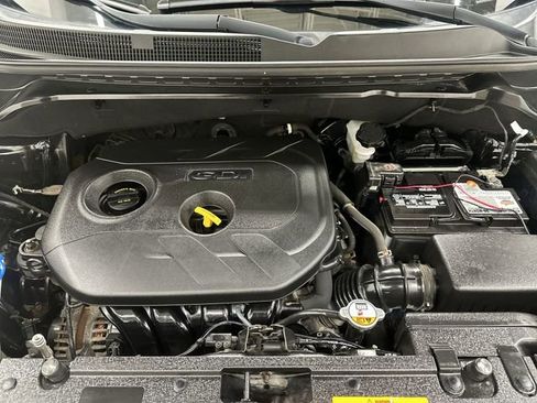 Used 2016 Kia Soul + w/ Audio Package FWD image 18