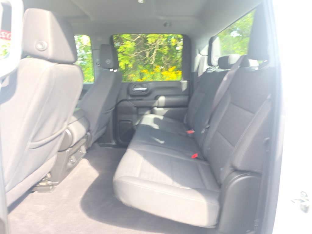 Used 2024 Chevrolet Silverado 2500 Custom w/ Custom Value Package AWD/4WD image 30