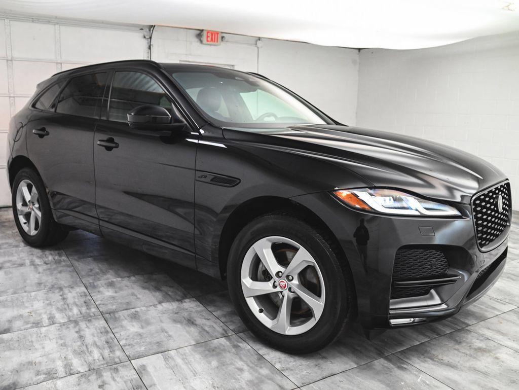 Used 2023 Jaguar F-PACE S AWD/4WD image 3