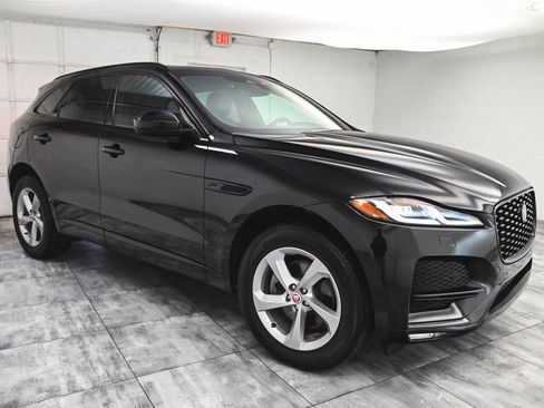 Used 2023 Jaguar F-PACE S AWD/4WD image 3