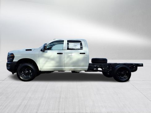 New 2026 RAM 3500 Tradesman image 7