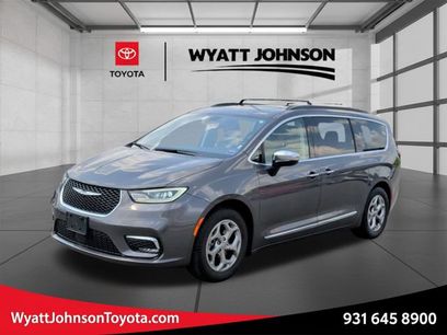 Used 2023 Chrysler Pacifica Limited