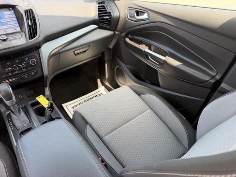 Used 2019 Ford Escape SE AWD/4WD image 15