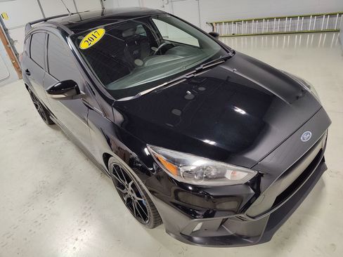 Used 2017 Ford Focus RS AWD/4WD image 2