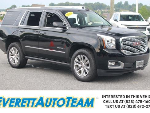 Used 2020 GMC Yukon Denali w/ Denali Ultimate Package AWD/4WD image 1
