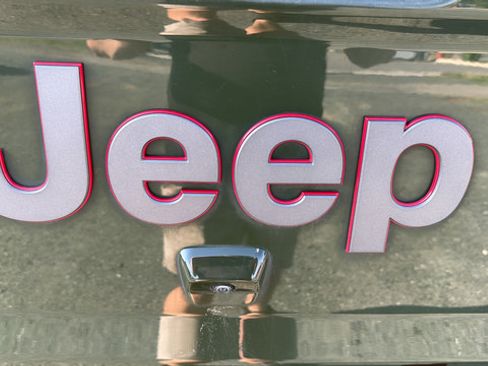 Used 2021 Jeep Gladiator Rubicon w/ LED Lighting Group AWD/4WD image 27