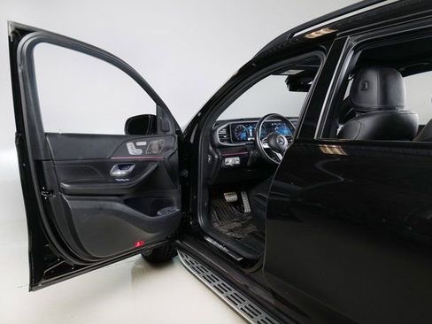 Used 2022 Mercedes-Benz GLS 450 4MATIC image 26