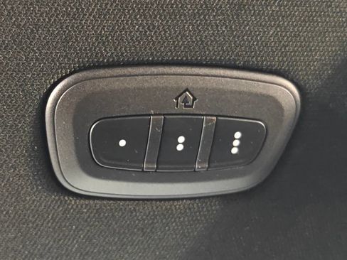 Used 2021 RAM 1500 Big Horn AWD/4WD image 11