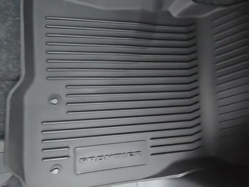 New 2026 Nissan Frontier SV image 32