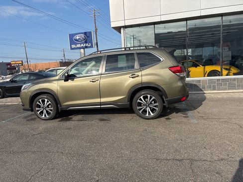 Certified 2023 Subaru Forester Limited image 10