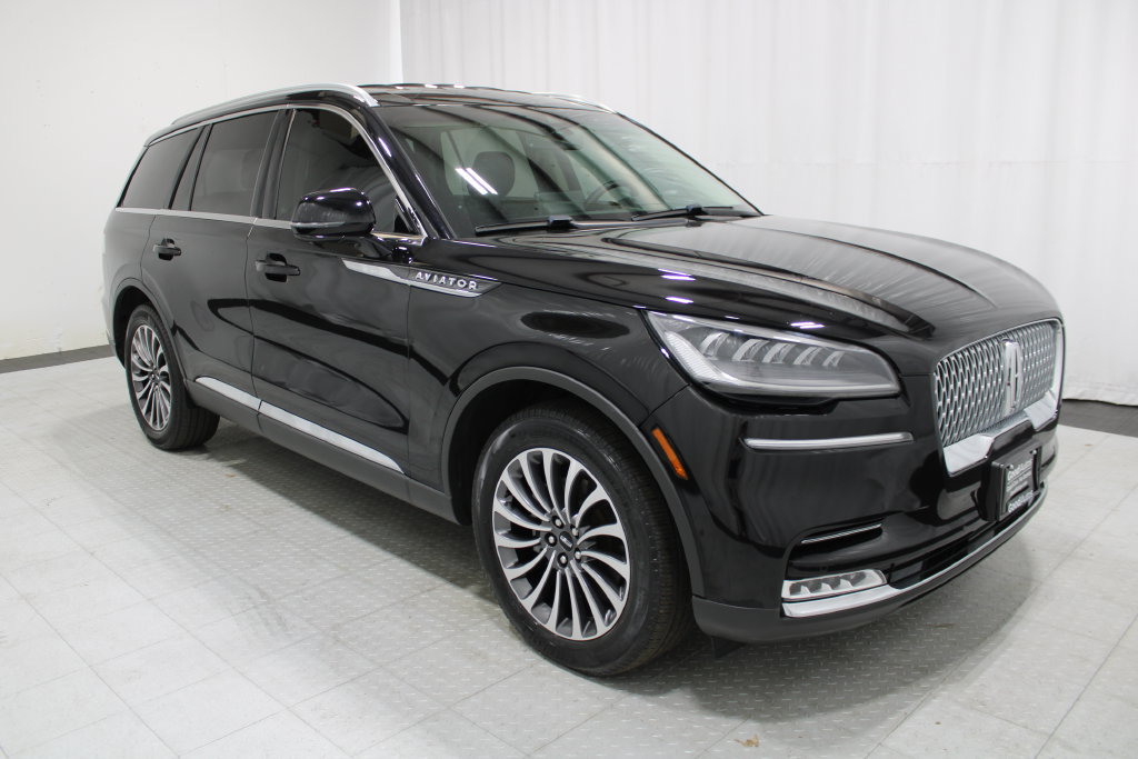 Used 2020 Lincoln Aviator Reserve w/ Elements Package Plus AWD/4WD image 4