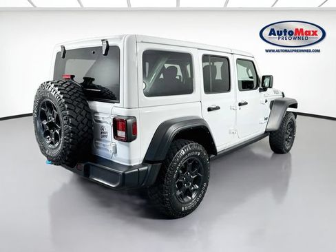 Used 2023 Jeep Wrangler Unlimited w/ Cold Weather Group AWD/4WD image 2