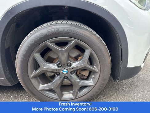 Used 2018 BMW X1 xDrive28i AWD/4WD image 5