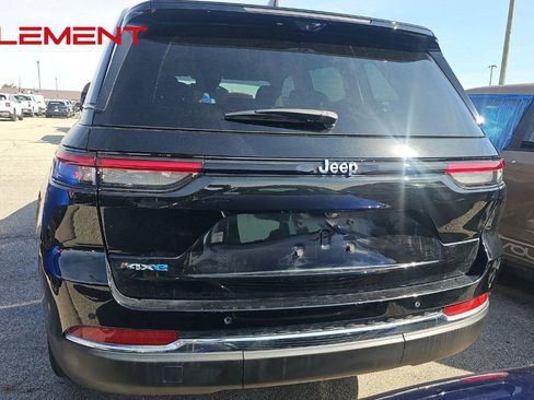 Used 2022 Jeep Grand Cherokee Limited 4xe w/ Luxury Tech Group II image 6