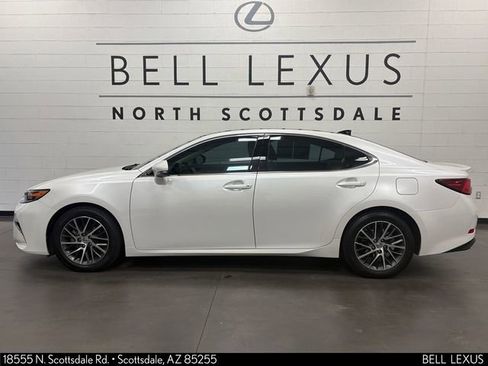Used 2016 Lexus ES 350 w/ Navigation System Package FWD image 8