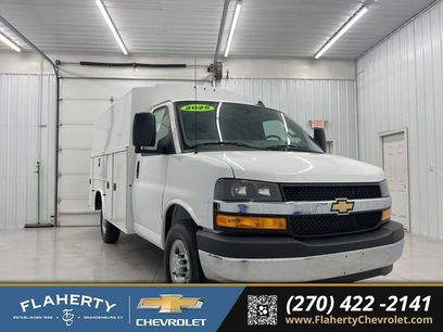 New 2025 Chevrolet Express 3500 w/ Power Convenience Package