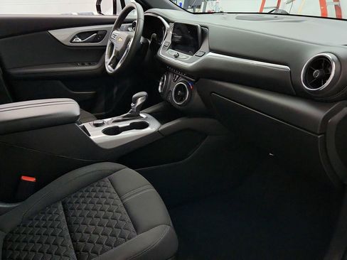 Used 2021 Chevrolet Blazer LT FWD image 27