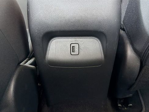 Used 2024 Nissan Sentra SV image 23