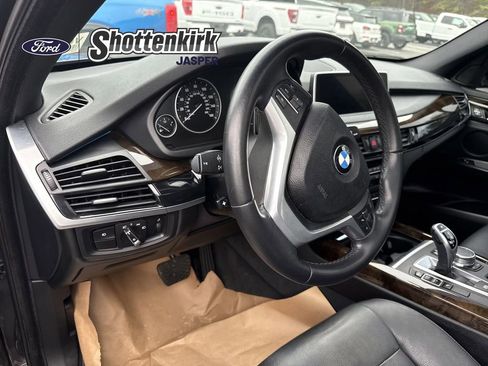 Used 2018 BMW X5 sDrive35i image 12