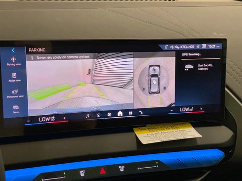 Used 2026 BMW X3 xDrive30 w/ Premium Package image 26