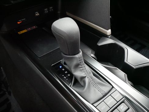 Certified 2026 Toyota Camry LE FWD image 24