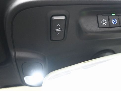 Used 2023 Chevrolet Camaro SS RWD image 17
