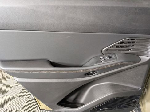 New 2026 Jeep Cherokee Overland AWD/4WD image 30
