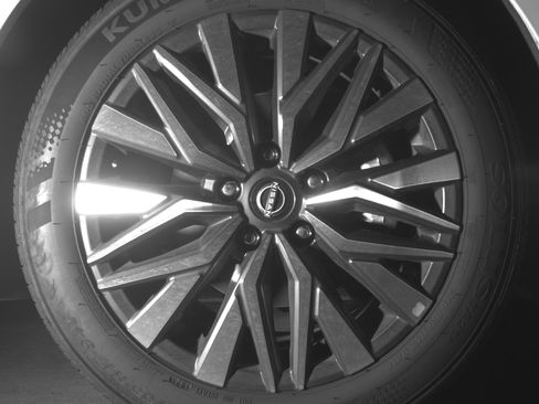 Used 2025 Nissan Altima 2.5 SV image 13