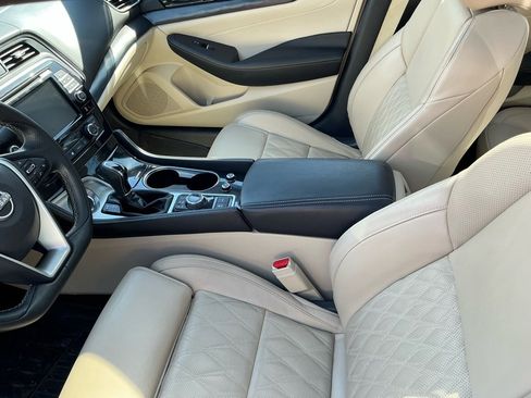 Used 2023 Nissan Maxima Platinum w/ Sport Mat Group image 7