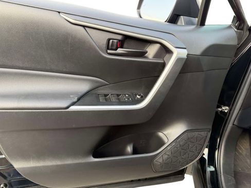 Used 2023 Toyota RAV4 LE image 16