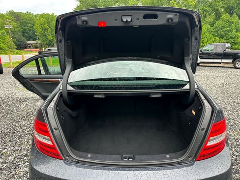 Used 2014 Mercedes-Benz C 250 Sedan image 10