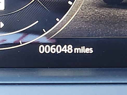 Used 2024 Jaguar F-TYPE R image 9