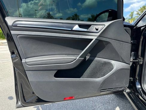 Used 2015 Volkswagen Golf TDI SEL FWD image 32