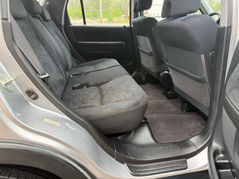 Used 2005 Honda CR-V LX image 60