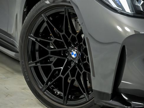 Used 2025 BMW M3 Competition AWD/4WD image 3