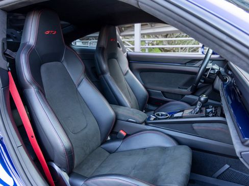 Used 2022 Porsche 911 GT3 image 49