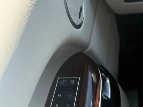 Used 2014 Land Rover Range Rover Supercharged AWD/4WD image 20