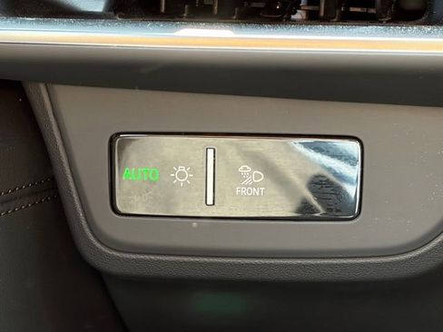 Used 2023 Audi e-tron GT Premium Plus w/ Executive Package image 25