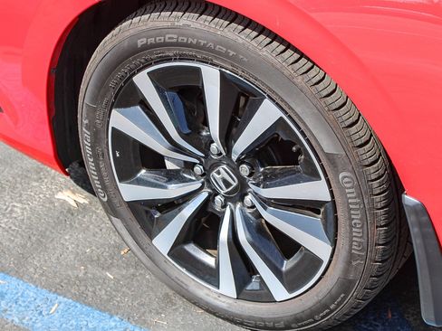 Used 2024 Honda Civic EX-L image 28